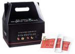 Organic daily mixed nuts box with single-serve packs