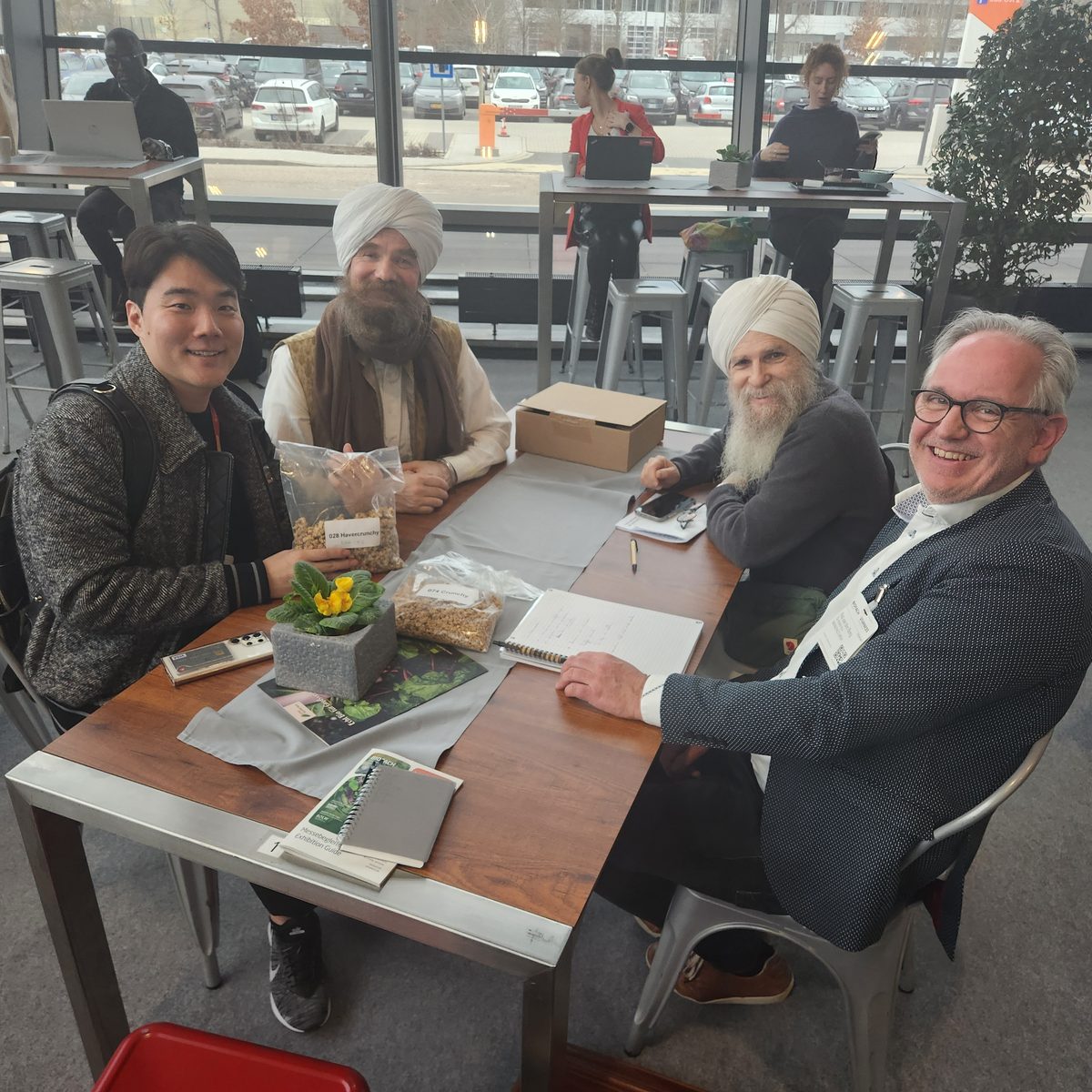 Meeting with international organic suppliers